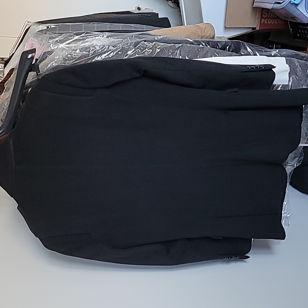 Vintage Armani Exchange 95% Wool 5% Cashmere Sports Jacket - Picture 6 of 6